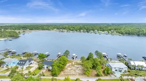 7824 Petersen Pt Rd, Milton, FL 32583 photo 10