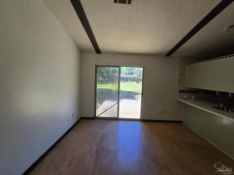 5353 E Avenida De Golf, Pace, FL 32571 photo 4