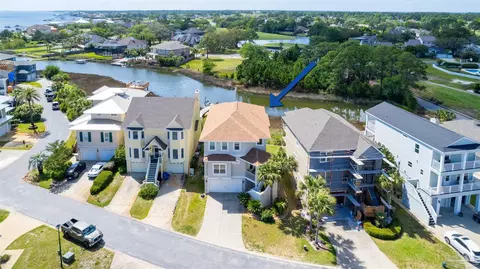 1165 Sawgrass Dr, Gulf Breeze, FL 32563