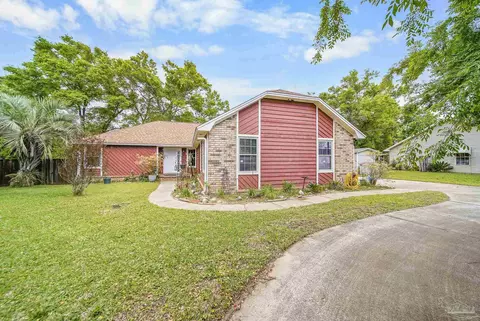 5260 Crowson Rd, Pensacola, FL 32526