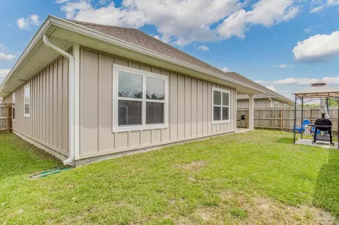 Exterior - 5874 Danbury Blvd, Pace, FL 32571 photo 10 of 16