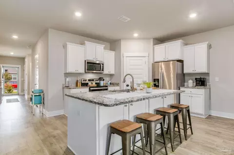 Kitchen - 5874 Danbury Blvd, Pace, FL 32571 photo 6 of 6