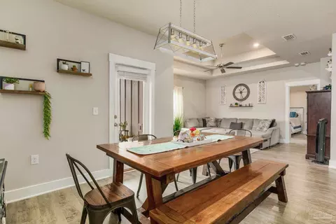 Dining - 5874 Danbury Blvd, Pace, FL 32571 photo 3 of 6