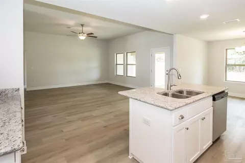 6529 Benelli Dr, Milton, FL 32570 photo 10