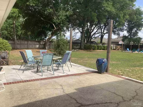 Exterior - 4419 Dandy Dr, Pace, FL 32571 photo 4 of 7