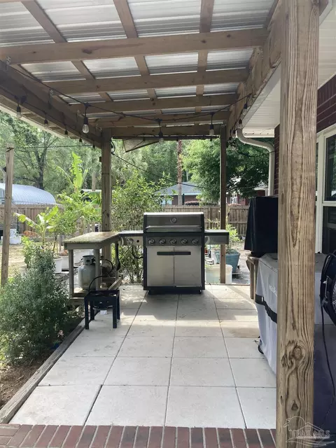 Exterior - 4419 Dandy Dr, Pace, FL 32571 photo 5 of 7
