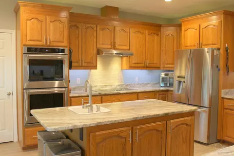 Kitchen - 4419 Dandy Dr, Pace, FL 32571 photo 1 of 5