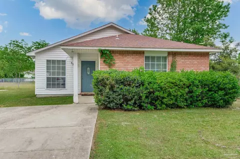 513 Bay Pine Villa Dr, Pensacola, FL 32506