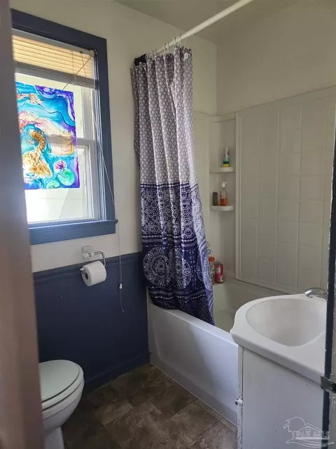 Bath - 108 Vaughn Ave, Cantonment, FL 32533 photo 2 of 2