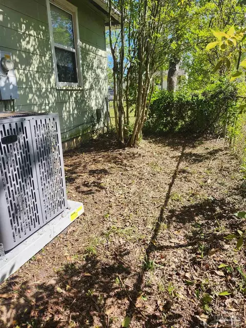 Exterior - 108 Vaughn Ave, Cantonment, FL 32533 photo 3 of 13