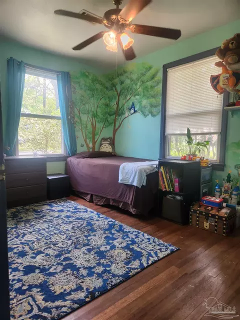 Bedroom - 108 Vaughn Ave, Cantonment, FL 32533 photo 8 of 8