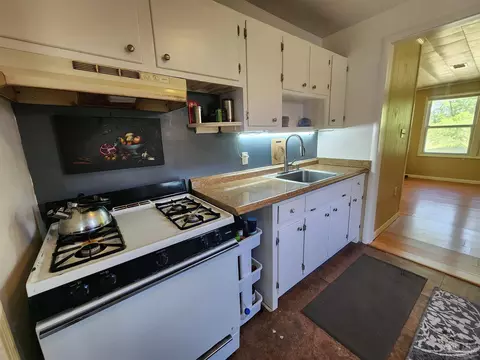 Kitchen - 108 Vaughn Ave, Cantonment, FL 32533 photo 3 of 3