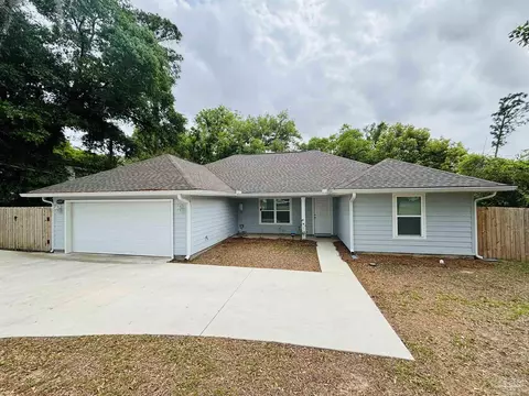 6587 Park Ave, Milton, FL 32570