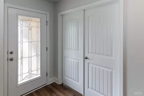 Entry Way - 6532 Benelli Dr, Milton, FL 32570 photo 2 of 3