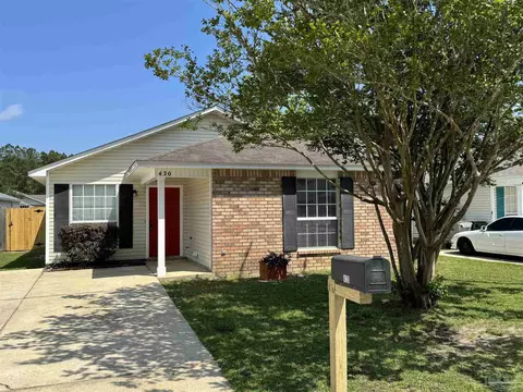 420 Shadow Way Ln, Pensacola, FL 32506