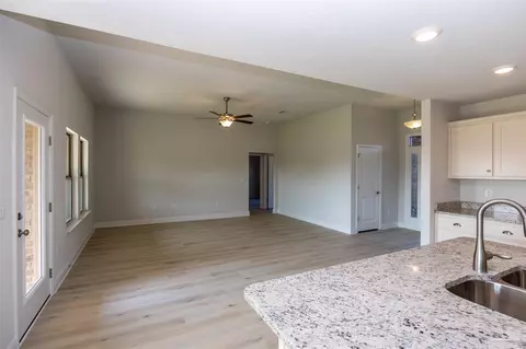 6518 Benelli Dr, Milton, FL 32570 photo 8