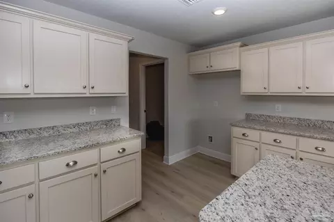 6518 Benelli Dr, Milton, FL 32570 photo 11