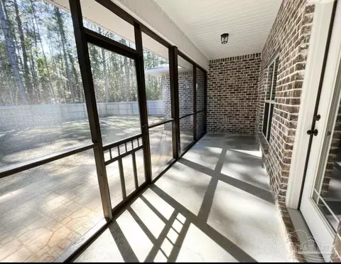 Exterior - 4497 Bayside Blvd, Milton, FL 32583 photo 5 of 7