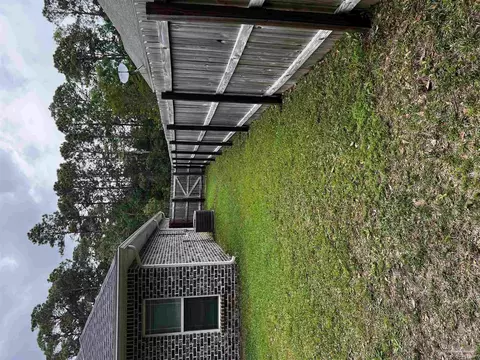 Exterior - 4497 Bayside Blvd, Milton, FL 32583 photo 7 of 7