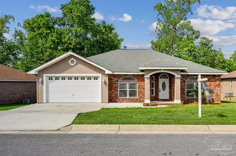 1256 Mazurek Blvd, Pensacola, FL 32514