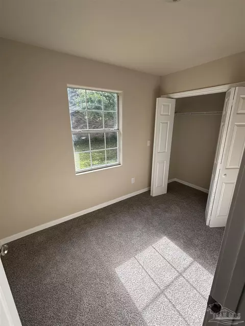 Bedroom - 6744 Ellis Rd, Jay, FL 32565 photo 1 of 5