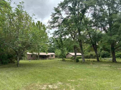 6744 Ellis Rd, Jay, FL 32565