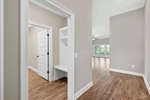 Entry Way - 8934 Skip Stone Rd, Milton, FL 32583 photo 3 of 3