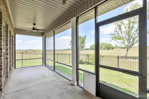 Exterior - 8934 Skip Stone Rd, Milton, FL 32583 photo 6 of 16