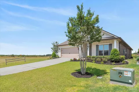 Exterior - 8934 Skip Stone Rd, Milton, FL 32583 photo 3 of 16