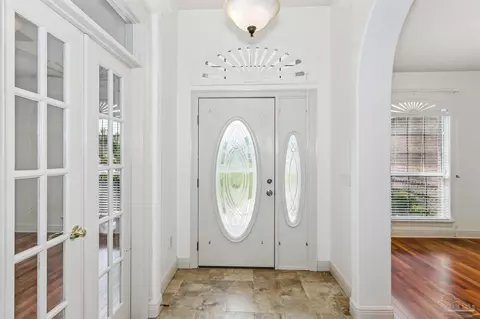 Entry Way - 5630 Sandstone Dr, Pace, FL 32571 photo 1 of 3