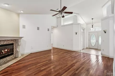 Living - 5630 Sandstone Dr, Pace, FL 32571 photo 2 of 3