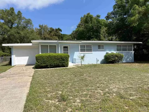 504 Edgewood Cir, Pensacola, FL 32506