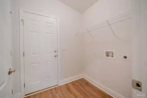 1720 Leigh Loop #16D, Cantonment, FL 32533 photo 17