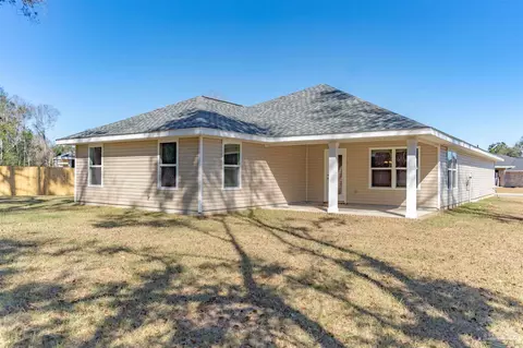 1720 Leigh Loop #16D, Cantonment, FL 32533 photo 3