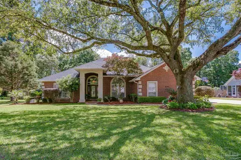 9252 Bell Ridge Dr, Pensacola, FL 32526