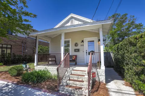 105 S Devillars St, Pensacola, FL 32502