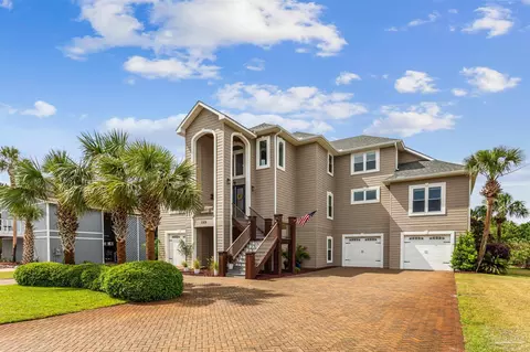 1189 Ceylon Dr, Gulf Breeze, FL 32563