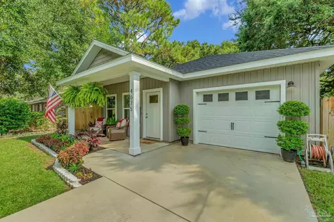 4675 Geneva Dr, Pensacola, FL 32526