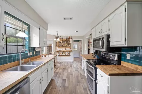 5491 Rowe Trl, Pace, FL 32571 photo 11