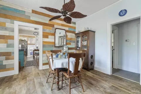 Dining - 4074 Floridatown Rd, Pace, FL 32571 photo 2 of 4