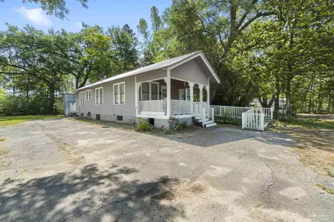 Exterior - 4074 Floridatown Rd, Pace, FL 32571 photo 4 of 8