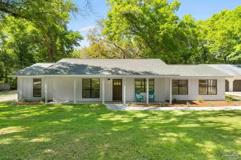 4548 Hayes Rd, Milton, FL 32583