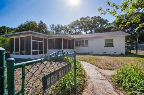 803 Bartow Ave, Pensacola, FL 32507