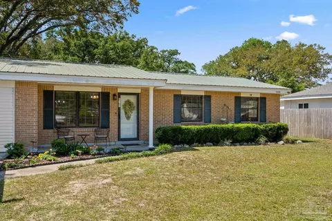 2107 Dora St, Pensacola, FL 32514