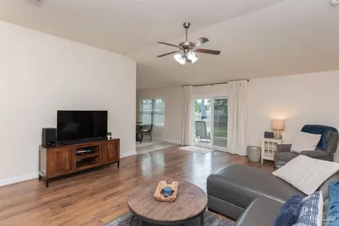 3877 Elevator Ct, Pace, FL 32571 photo 8