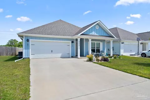 5773 Danbury Blvd, Pace, FL 32571 photo 2