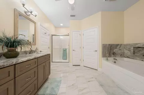 6883 Joyce Dr, Milton, FL 32570 photo 27