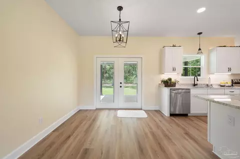 6883 Joyce Dr, Milton, FL 32570 photo 13