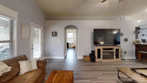 Entry Way - 3665 Conley Dr, Cantonment, FL 32533 photo 4 of 4
