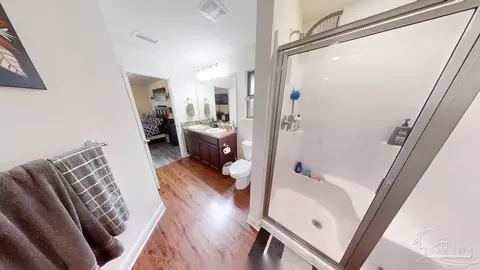 Bath - 3665 Conley Dr, Cantonment, FL 32533 photo 2 of 4